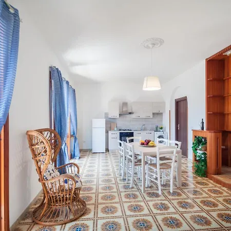 Apartment Elegante Casa Vittoria Vista Mare
